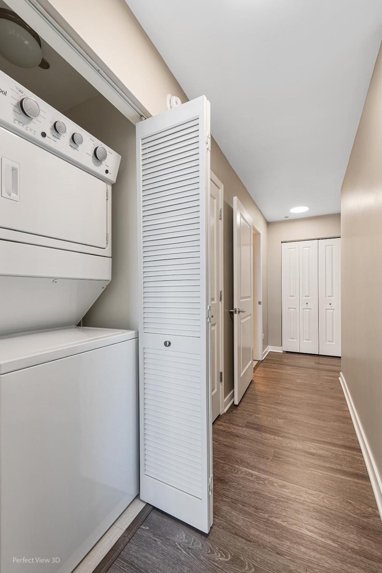 The Bernardin Gold Coast Luxury Apartments Near Magnificent Mile Chicago Exterior foto